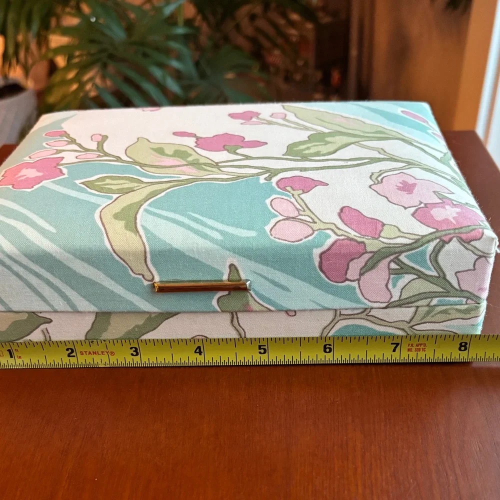 Avon Jewelry Box Vintage 1986 Floral Garden